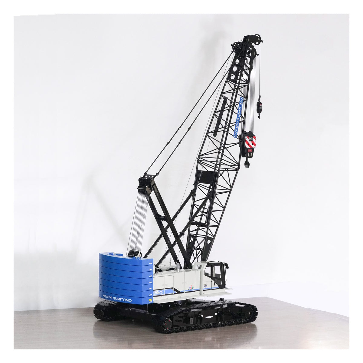 Kudon C1200 Tracked Lattice Boom Hydraulic RC Crane